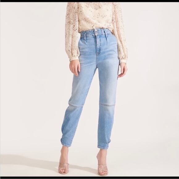 Veronica Beard Monika Extra High Waist Tapered Jean 25 Light Wash Ankle Pleated - Picture 2 of 8